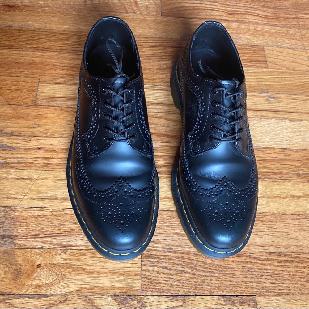 Dr Martens 3989 Brogue Yellow Stitch Dress Shoe